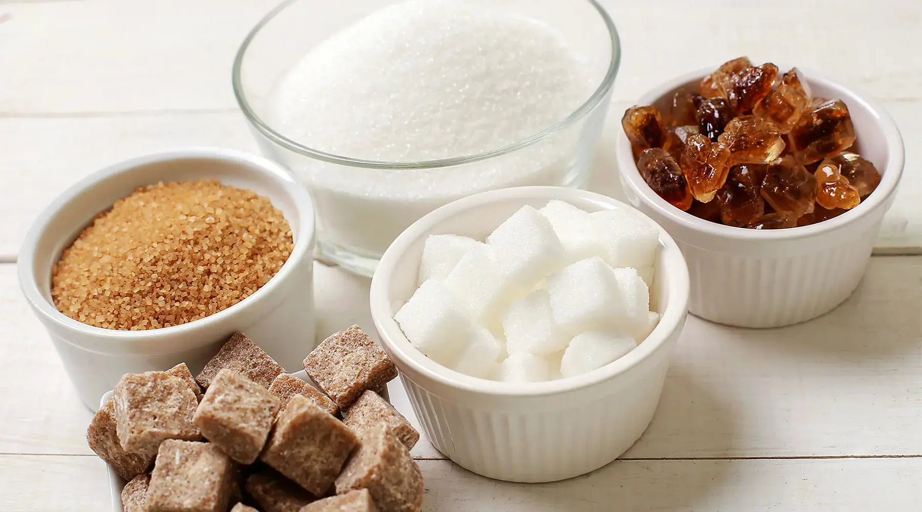 Açúcar ou Adoçante? Xilitol, Estévia e Sucralose NatusVita Suplementos